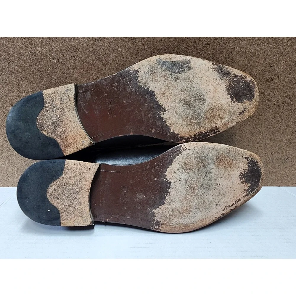 Hugo Boss dress shoes 10 Leather Brown